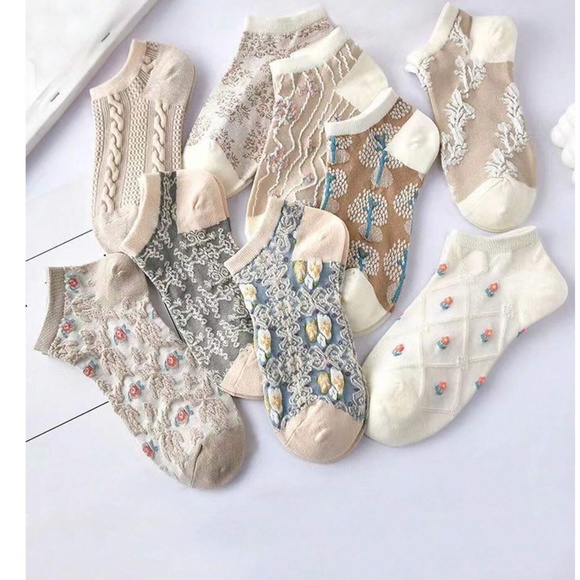 Cozy Textured Floral Print Color Block Socks Set - Picture 1 of 5